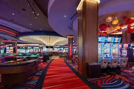 Meja blackjack dengan dealer profesional Meja blackjack live Hacksaw Gaming